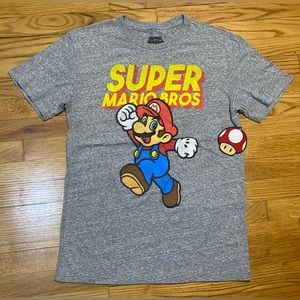 Super Mario Bros Aged look gray t-shirt W Tags Men’s Sz M New!!